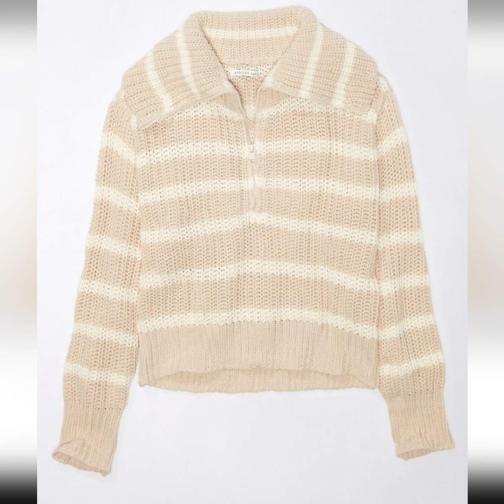 AE Quarter-Zip Collared Sweater - Picture 5 of 8